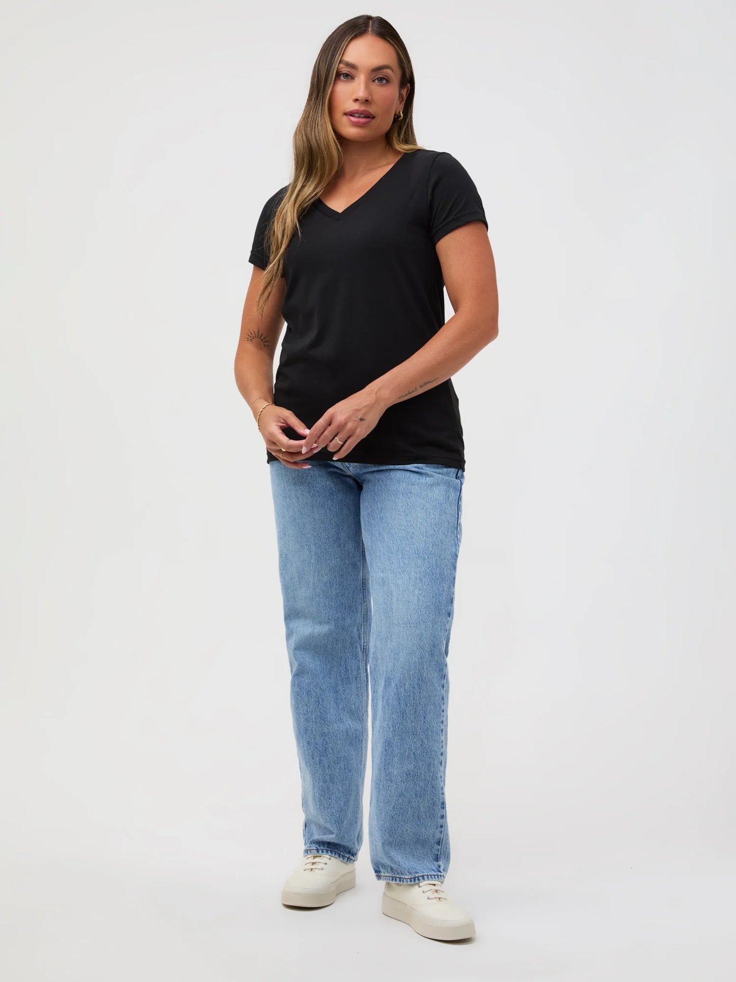 Women's V-Neck All Black 3-Pack